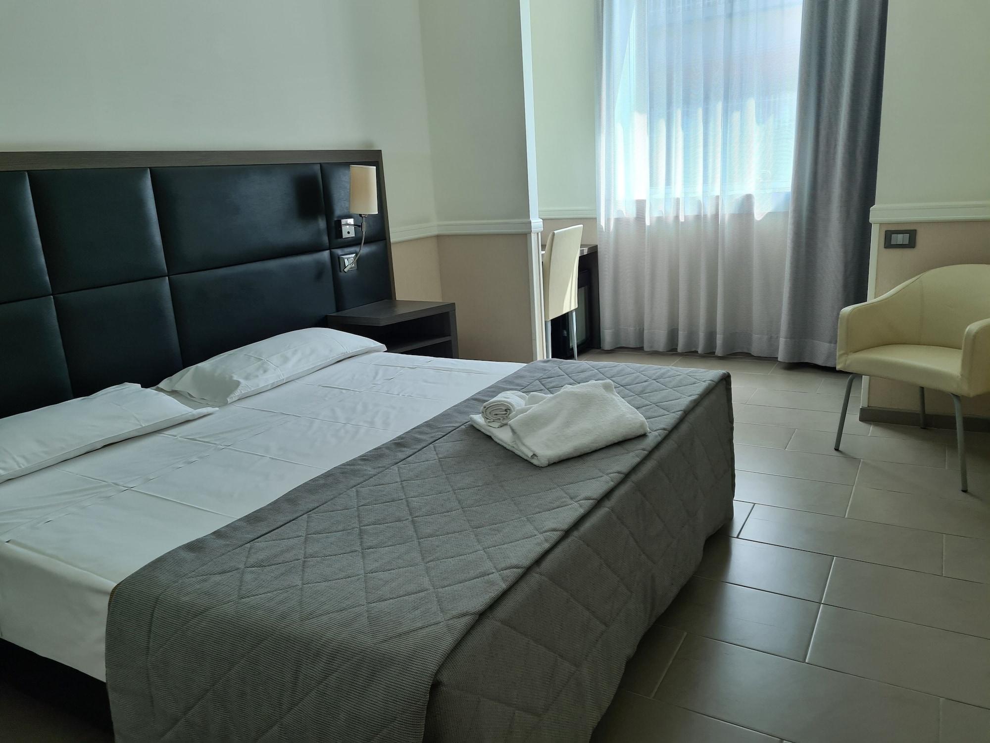 Hotel Artis Rome Bagian luar foto