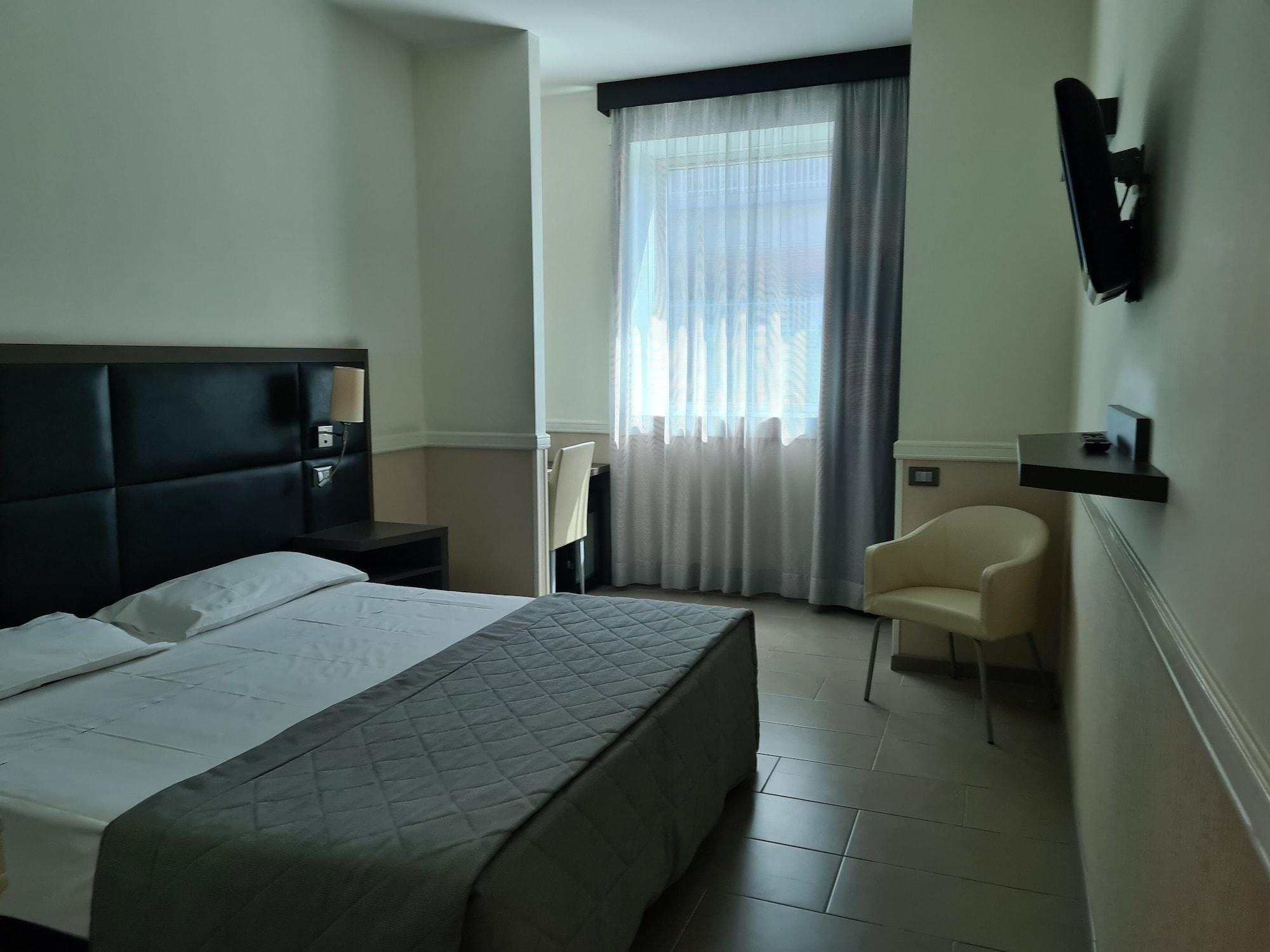 Hotel Artis Rome Bagian luar foto